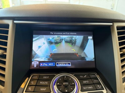 Infiniti QX70 3.0 diesel V6 AT GT Premium (20)