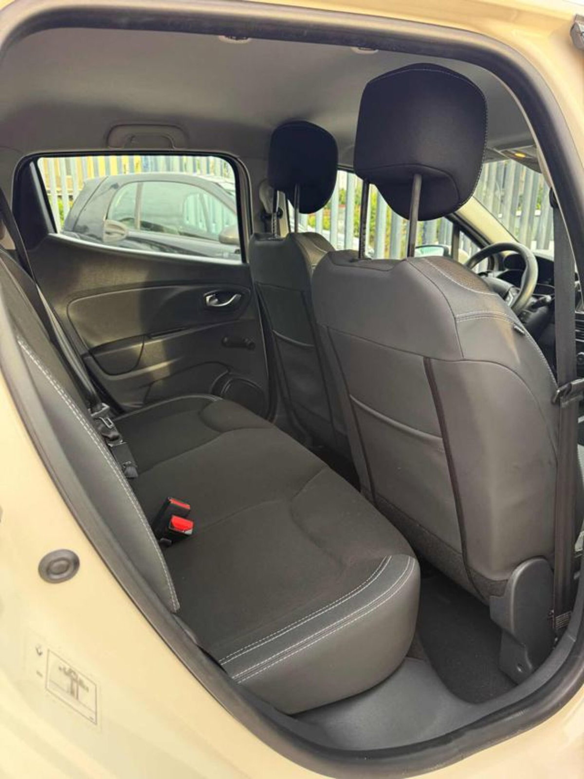 Renault Clio TCe 12V 90 CV GPL 5 porte Life (9)
