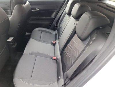 Jeep Avenger 1.2 turbo e-hybrid mhev Altitude fwd 110cv edct6 (6)