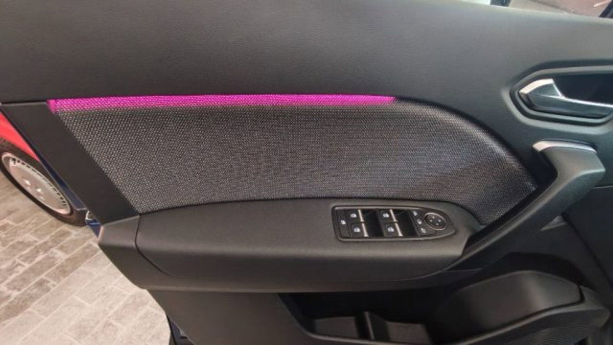 Renault Captur 1.8 full hybrid Esprit Alpine 160cv auto (20)