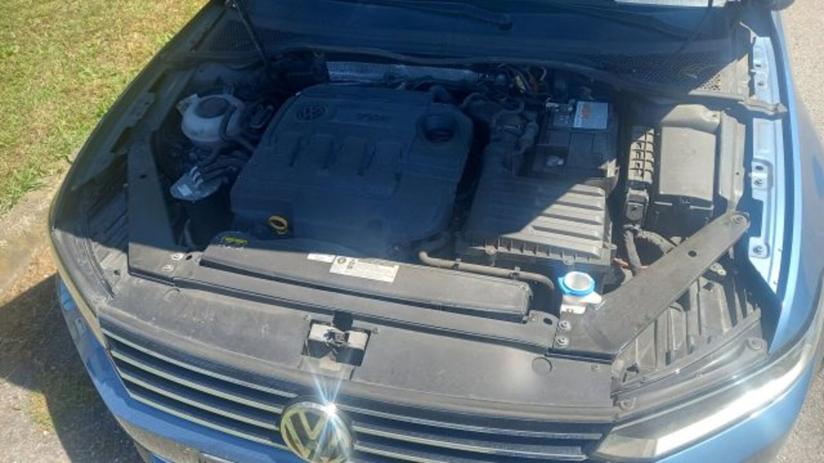 Volkswagen Passat 2.0 TDI DSG Business BlueMotion Technology (11)