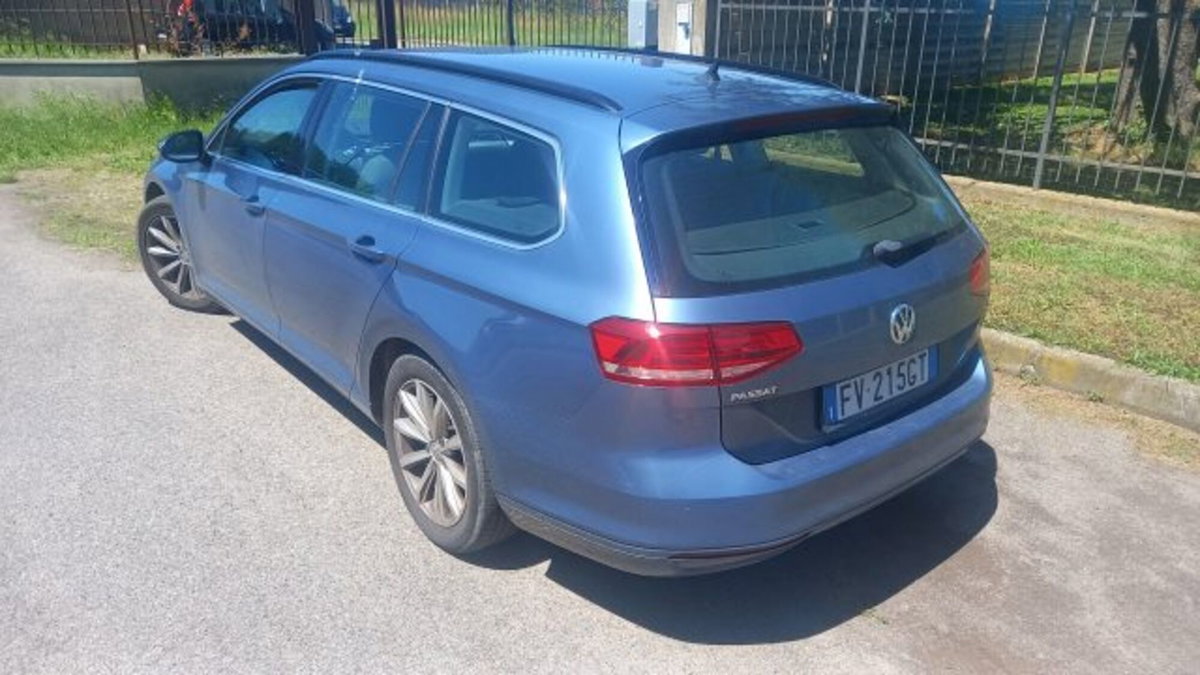 Volkswagen Passat 2.0 TDI DSG Business BlueMotion Technology (4)