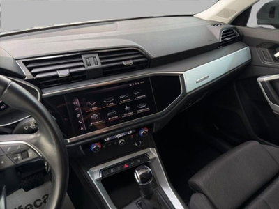 Audi Q3 35 TDI quattro S tronic Business Advanced (10)