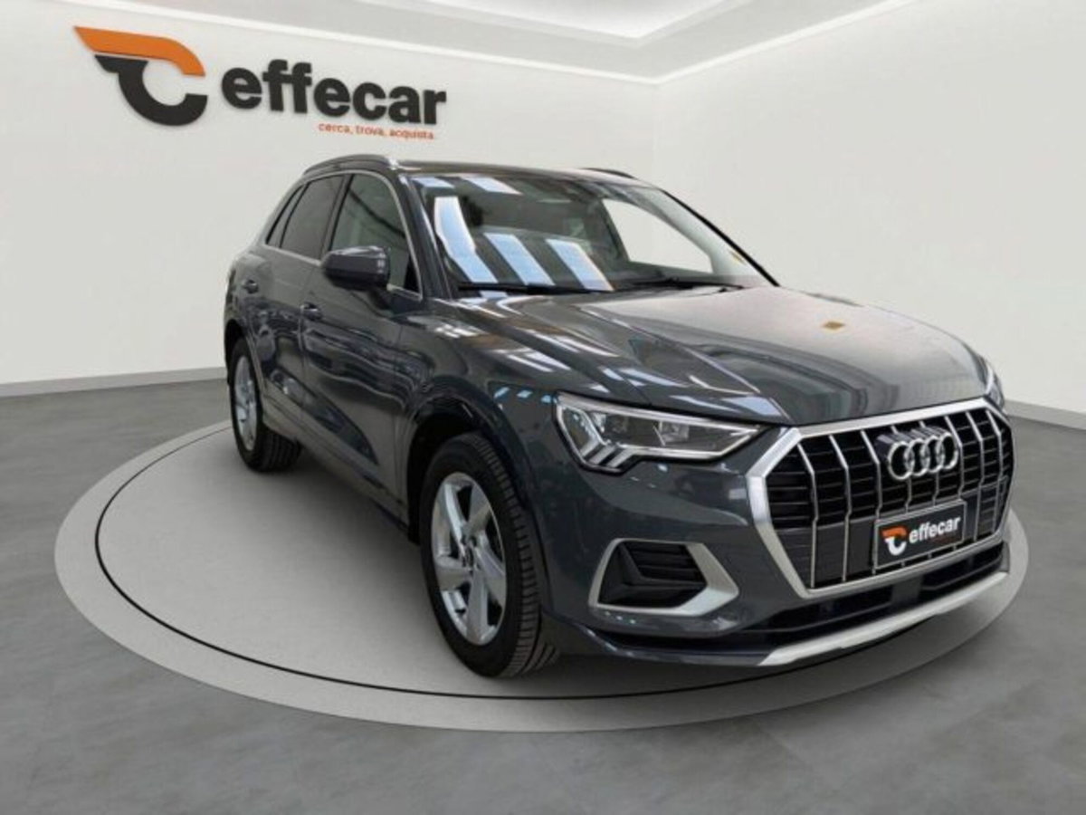 Audi Q3 35 TDI quattro S tronic Business (3)