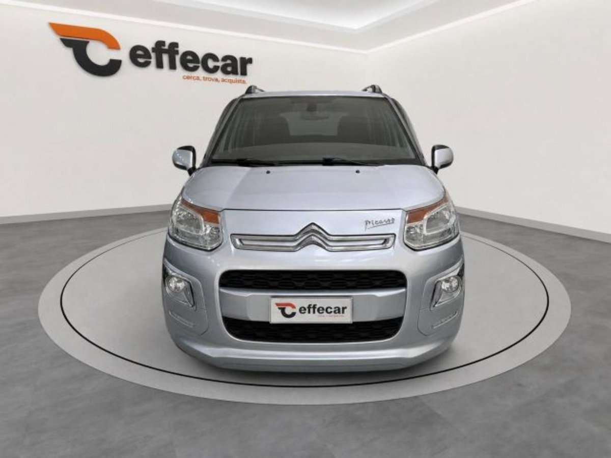 Citroen C3 Picasso 1.6 HDi 115 Exclusive (2)