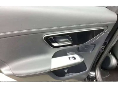 Mercedes-Benz GLC SUV 220 d AMG Line Premium Plus 4matic auto (11)