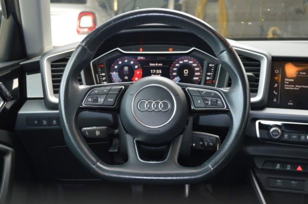 Audi A1 Sportback 25 TFSI S line edition (10)
