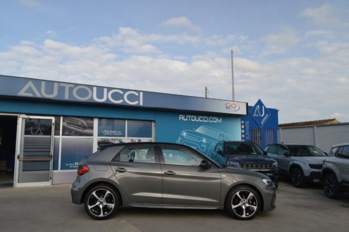Audi A1 Sportback 25 TFSI S line edition (2)