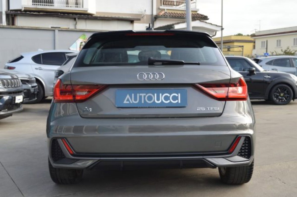 Audi A1 Sportback 25 TFSI S line edition (6)