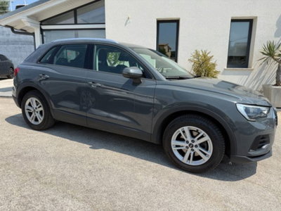 Audi Q3 35 TDI quattro S tronic Business (4)