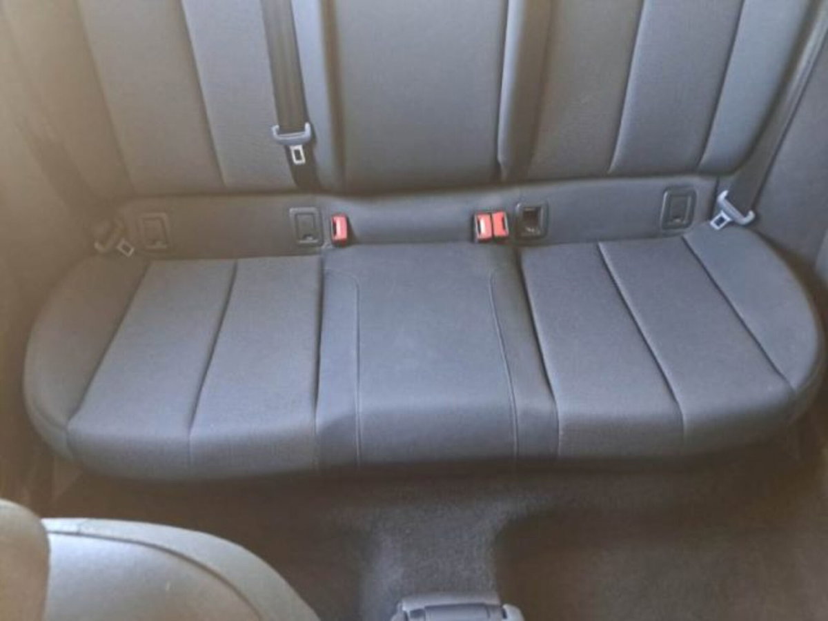 Audi Q2 Q2 30 TDI S tronic Business (14)