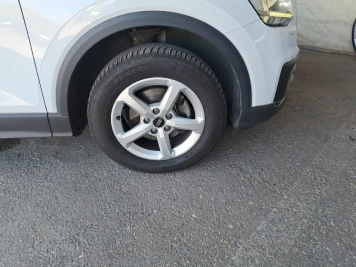 Audi Q2 Q2 30 TDI S tronic Business (15)