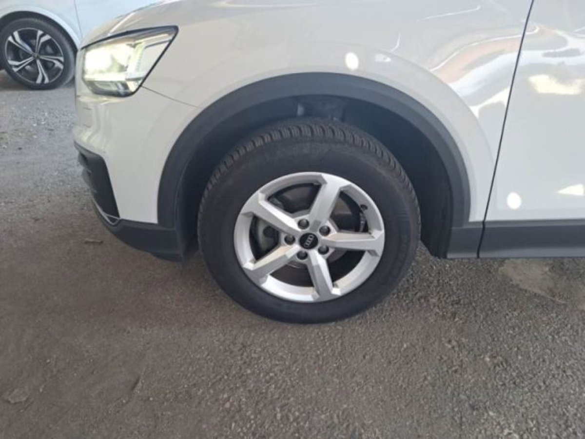 Audi Q2 Q2 30 TDI S tronic Business (18)