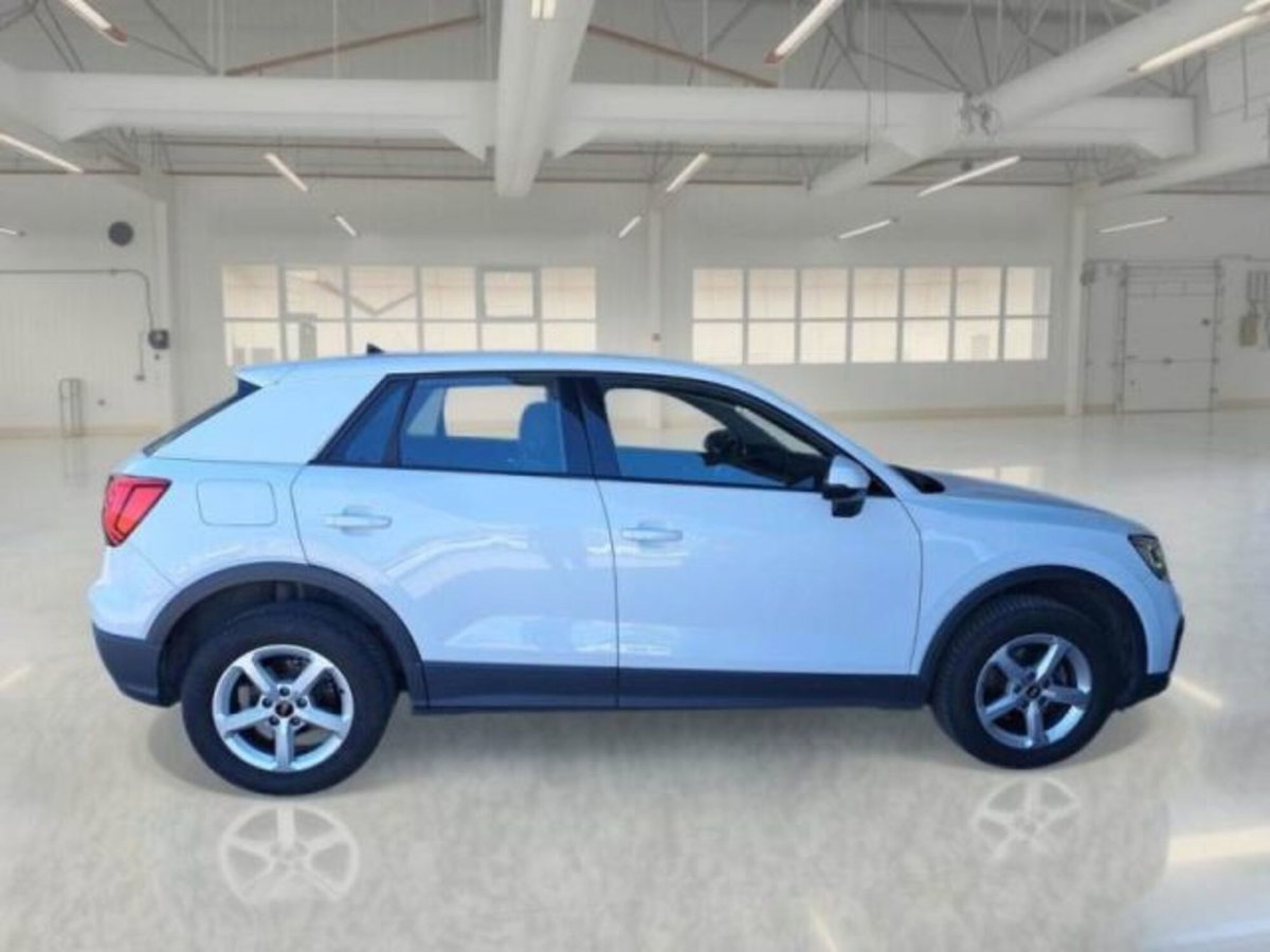 Audi Q2 Q2 30 TDI S tronic Business (7)
