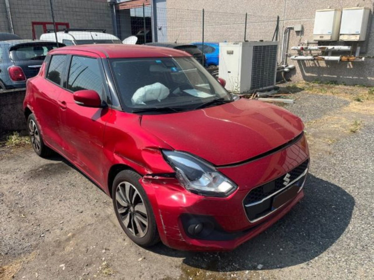 Suzuki Swift 1.2 Hybrid Top (12)