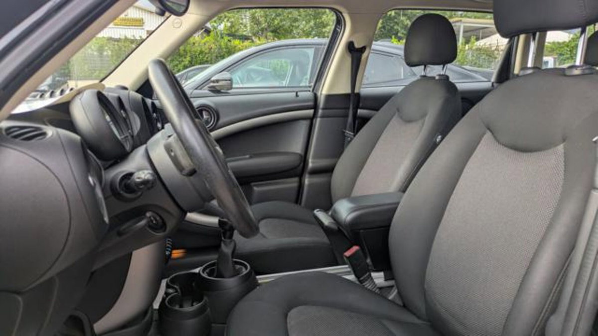 MINI Mini Countryman 1.6 Cooper Countryman (11)