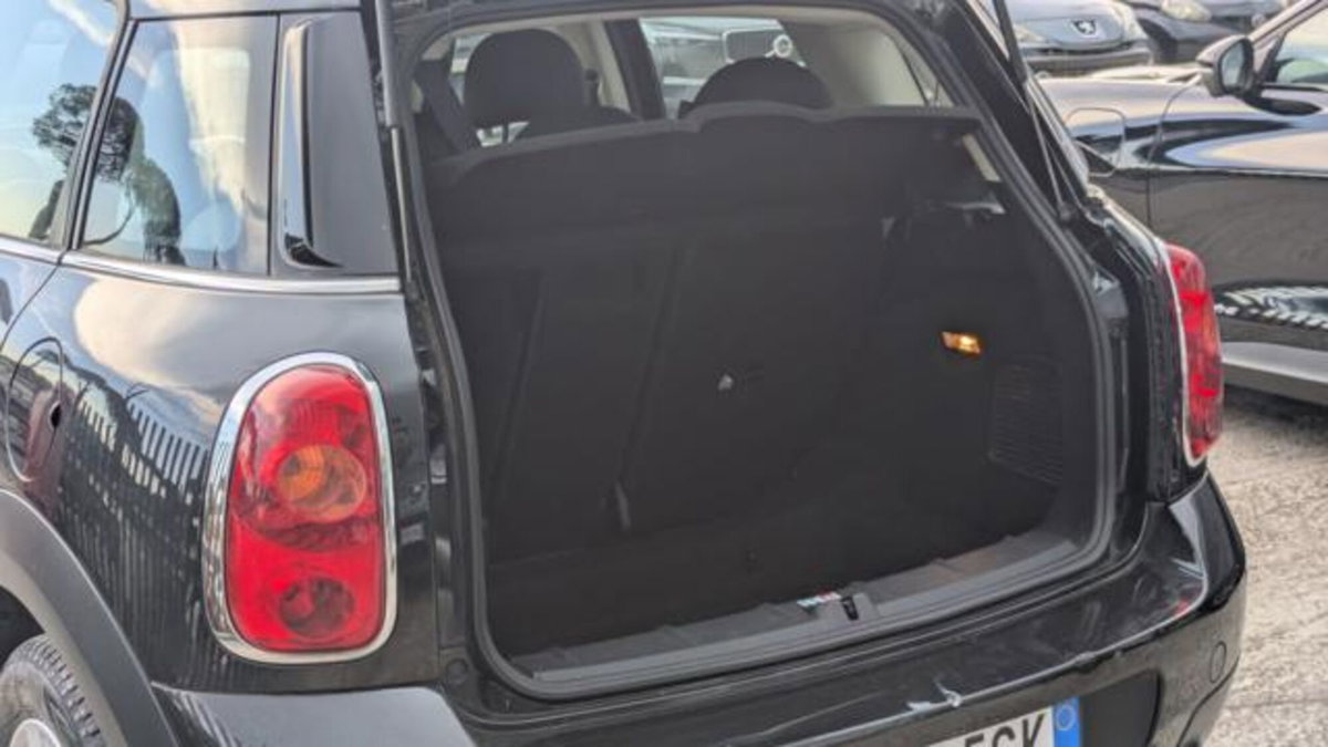 MINI Mini Countryman 1.6 Cooper Countryman (13)