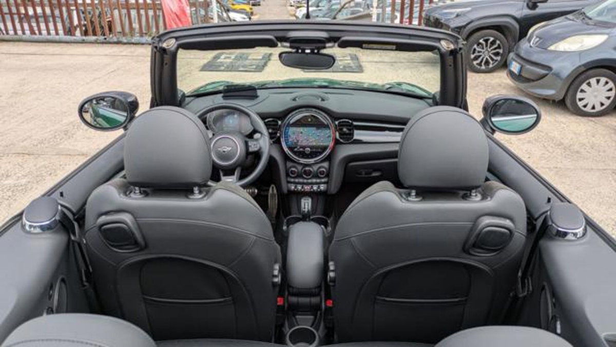 MINI Mini Cabrio 2.0 John Cooper Works Cabrio (8)