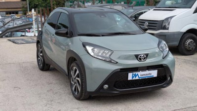 Toyota Aygo X 1.0 Trend 72cv (4)