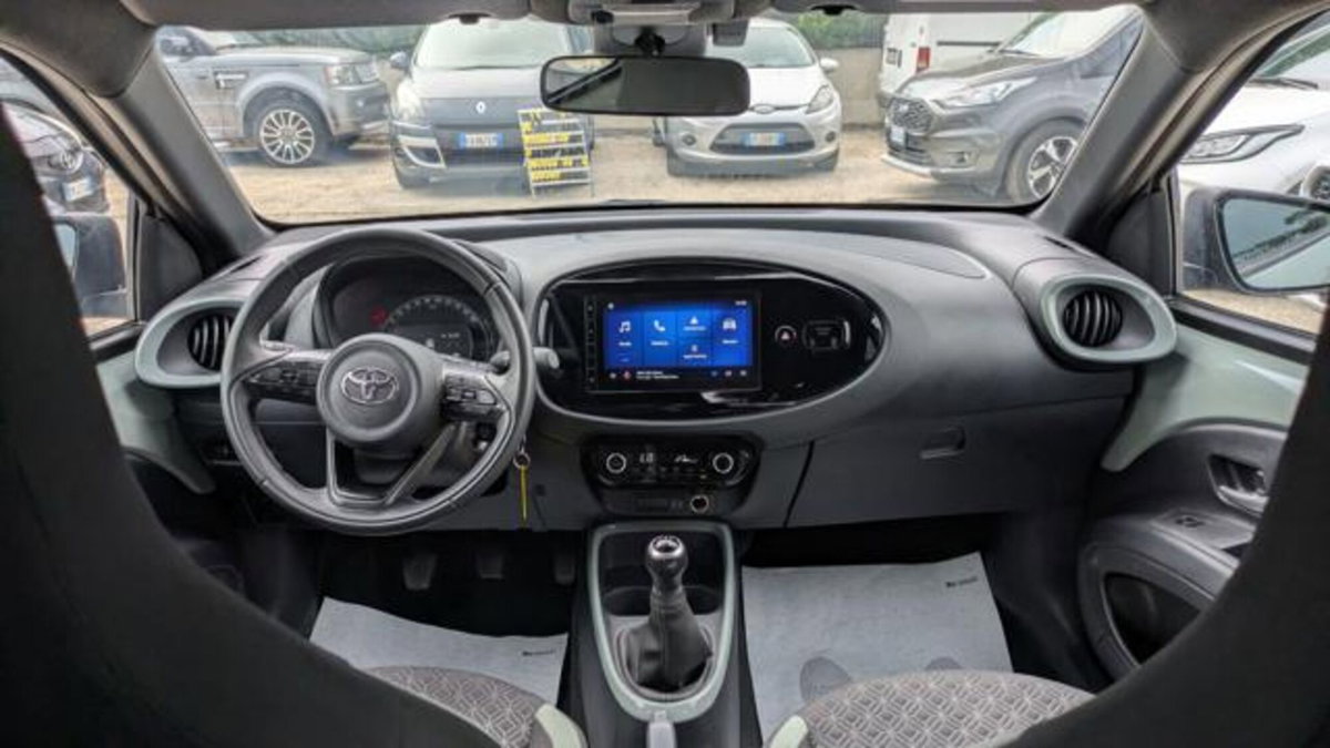 Toyota Aygo X 1.0 Trend 72cv (6)