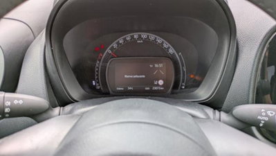 Toyota Aygo X 1.0 Trend 72cv (8)