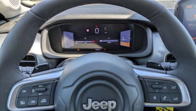 Jeep Avenger 1.2 turbo e-hybrid mhev Altitude fwd 110cv edct6 (10)