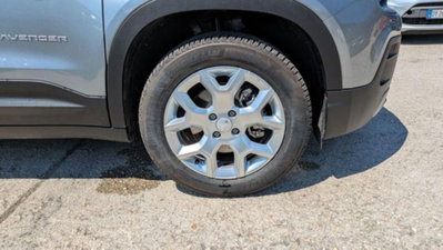 Jeep Avenger 1.2 turbo e-hybrid mhev Altitude fwd 110cv edct6 (20)