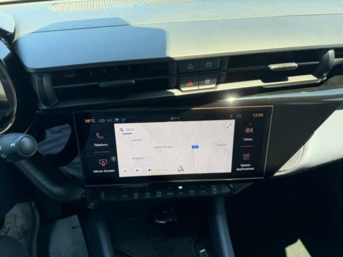 Alfa Romeo Junior 1.2 ibrida Sprint 145cv edct6 (14)