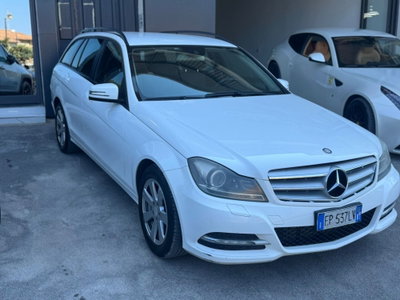 Mercedes-Benz Classe C Station Wagon 200 CDI Avantgarde (9)
