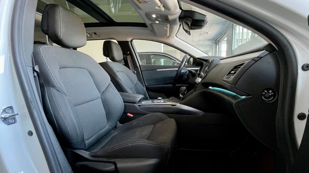 Renault Talisman SporTour dCi 160 CV EDC Business (13)