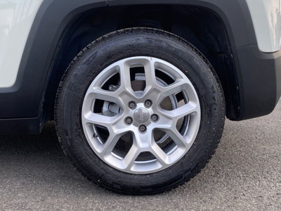 Jeep Renegade 1.6 Mjt 120 CV Limited (12)