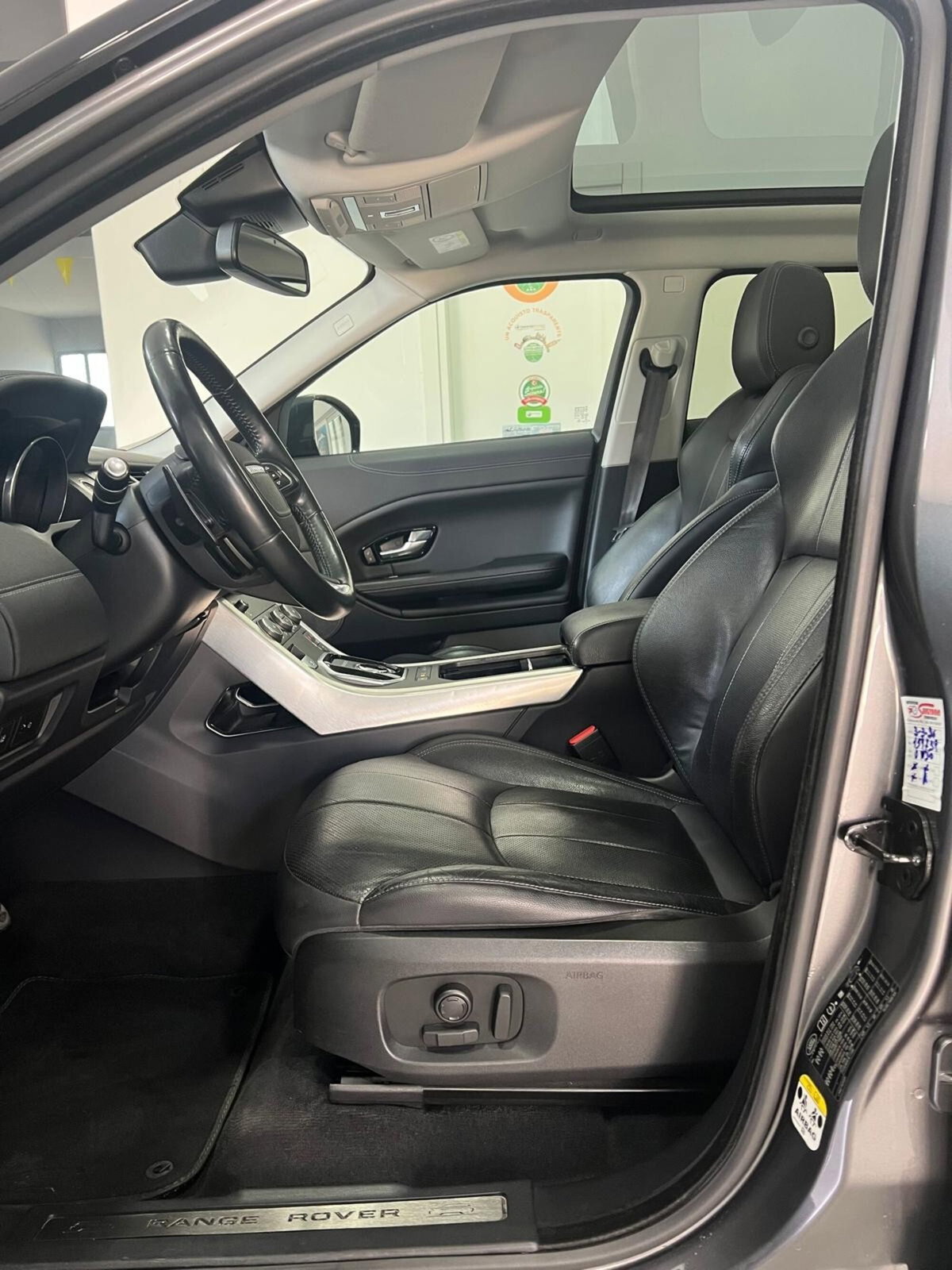 Land Rover Range Rover Evoque 2.0 TD4 180 CV 5p. Autobiography (11)