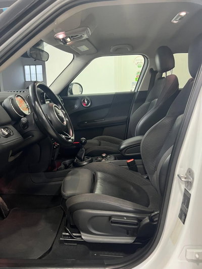 MINI Mini Countryman 2.0 Cooper D Essential Countryman (11)