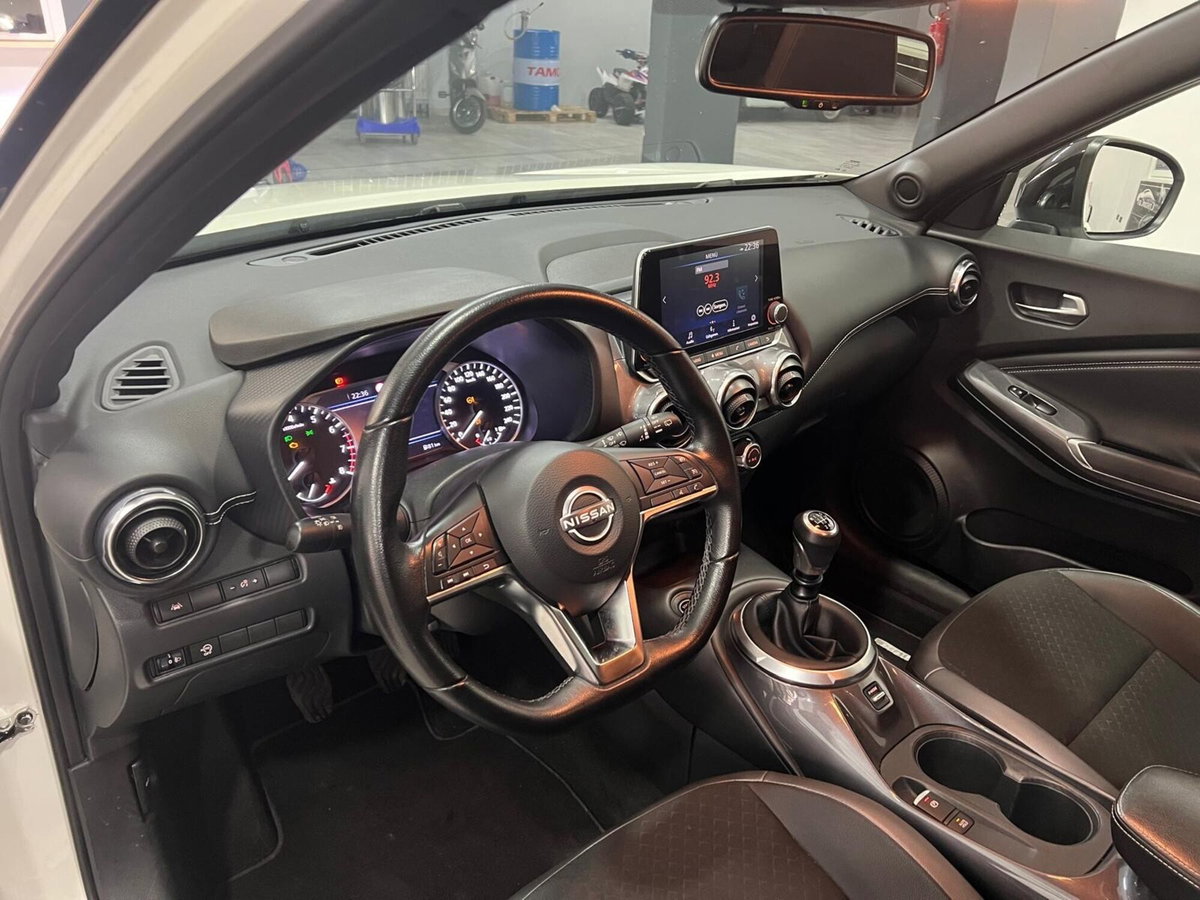 Nissan Juke 1.0 dig-t N-Connecta 114cv (10)