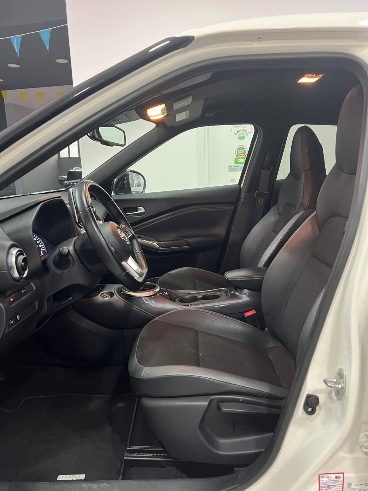 Nissan Juke 1.0 dig-t N-Connecta 114cv (11)