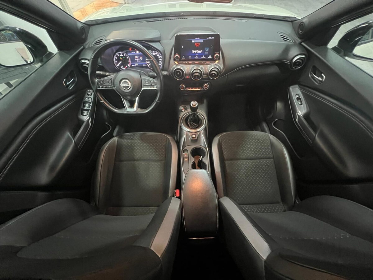 Nissan Juke 1.0 dig-t N-Connecta 114cv (16)