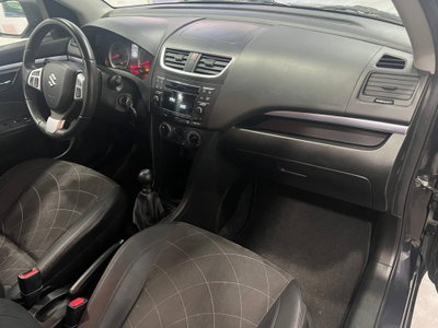 Suzuki Swift 1.3 DDiS 5 porte B-Cool (12)