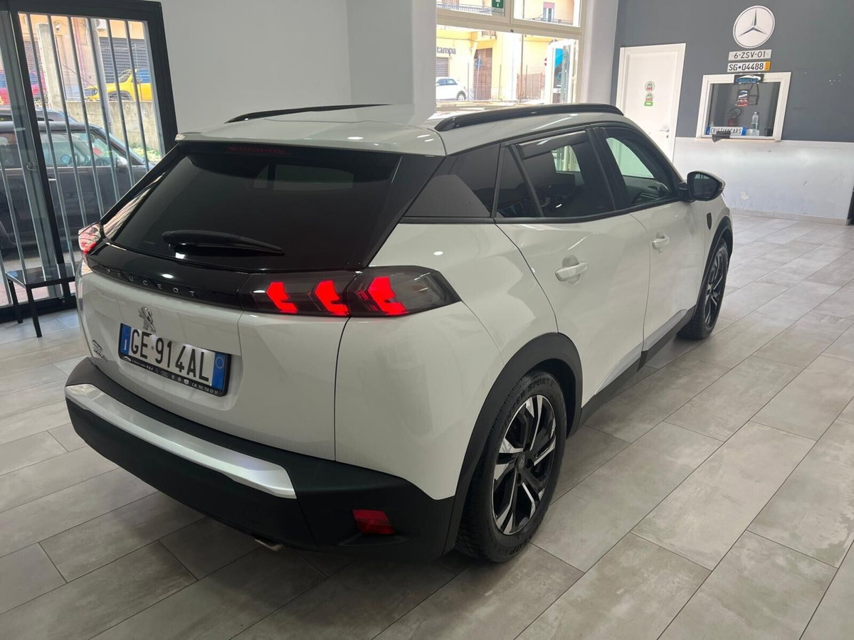 Peugeot 2008 BlueHDi 130 S&S EAT8 GT Pack (5)