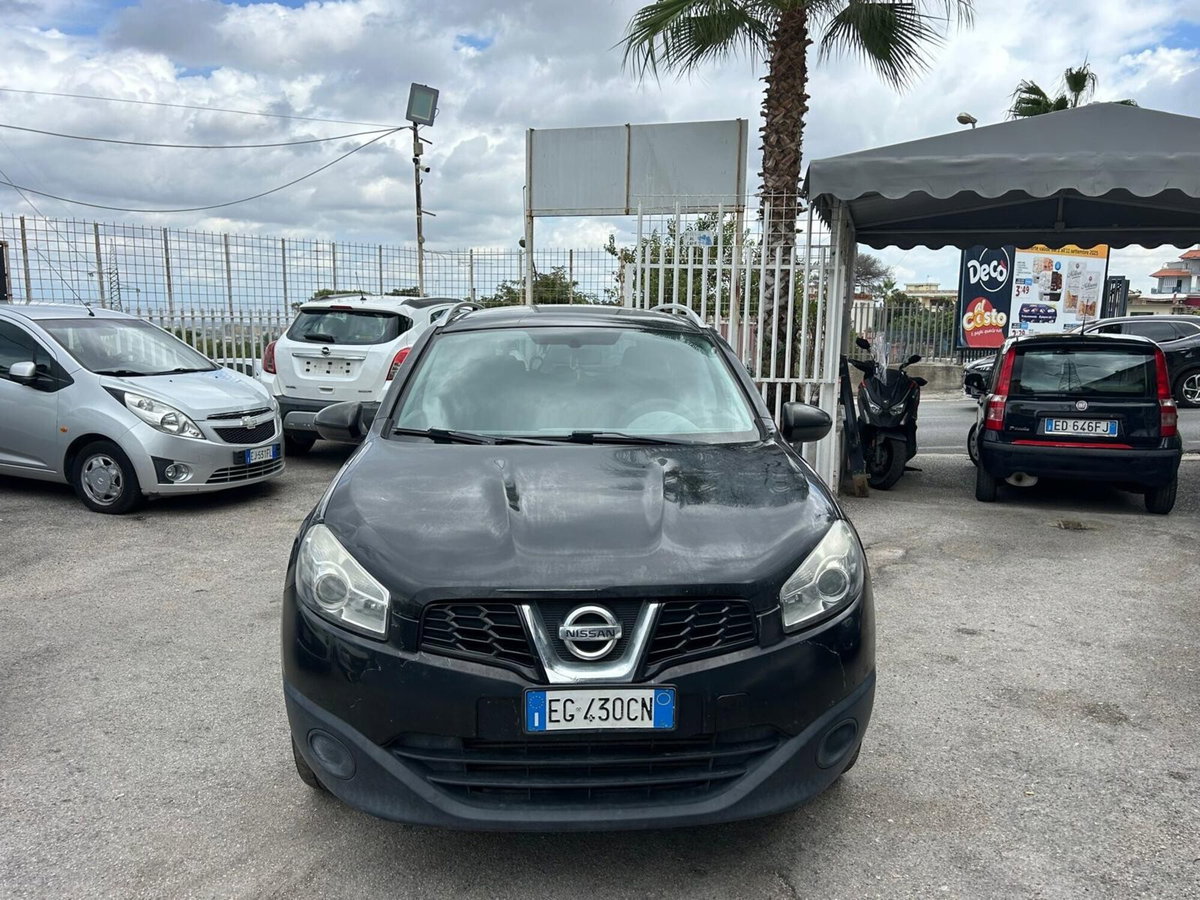 Nissan Qashqai 1.5 dCi DPF Tekna (2)