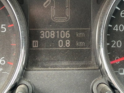Nissan Qashqai 1.5 dCi DPF Tekna (7)