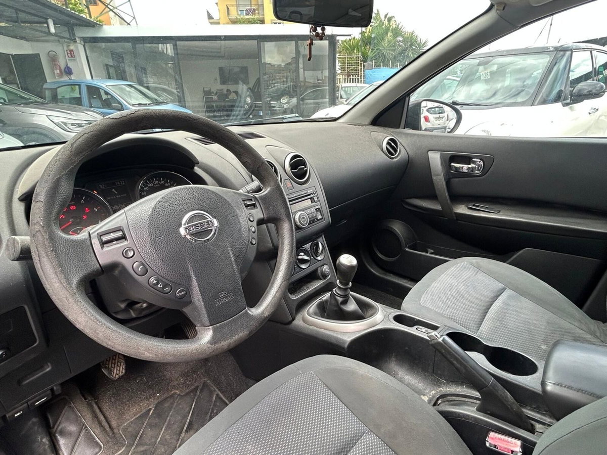 Nissan Qashqai 1.5 dCi DPF Tekna (8)