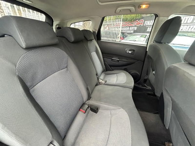 Nissan Qashqai 1.5 dCi DPF Tekna (9)