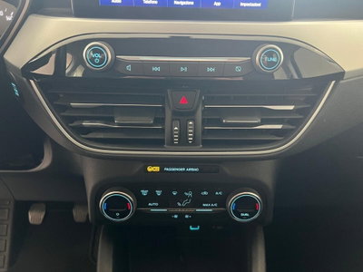 Ford Kuga 1.5 EcoBlue 120 CV 2WD Titanium (14)