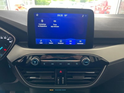 Ford Kuga 1.5 EcoBlue 120 CV 2WD Titanium (18)