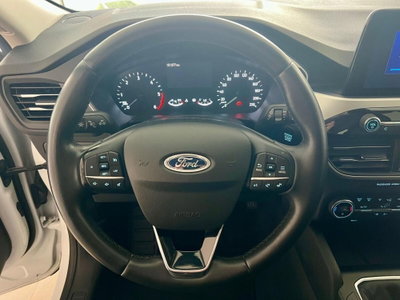 Ford Kuga 1.5 EcoBlue 120 CV 2WD Titanium (9)