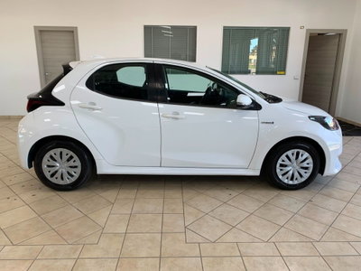 Toyota Yaris 1.5 Hybrid 5 porte Energy (4)