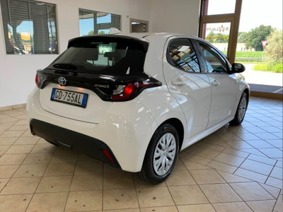 Toyota Yaris 1.5 Hybrid 5 porte Energy (5)