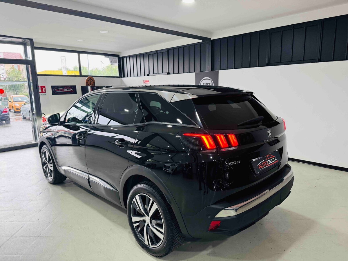 Peugeot 3008 BlueHDi 130 S&S EAT8 Allure Pack