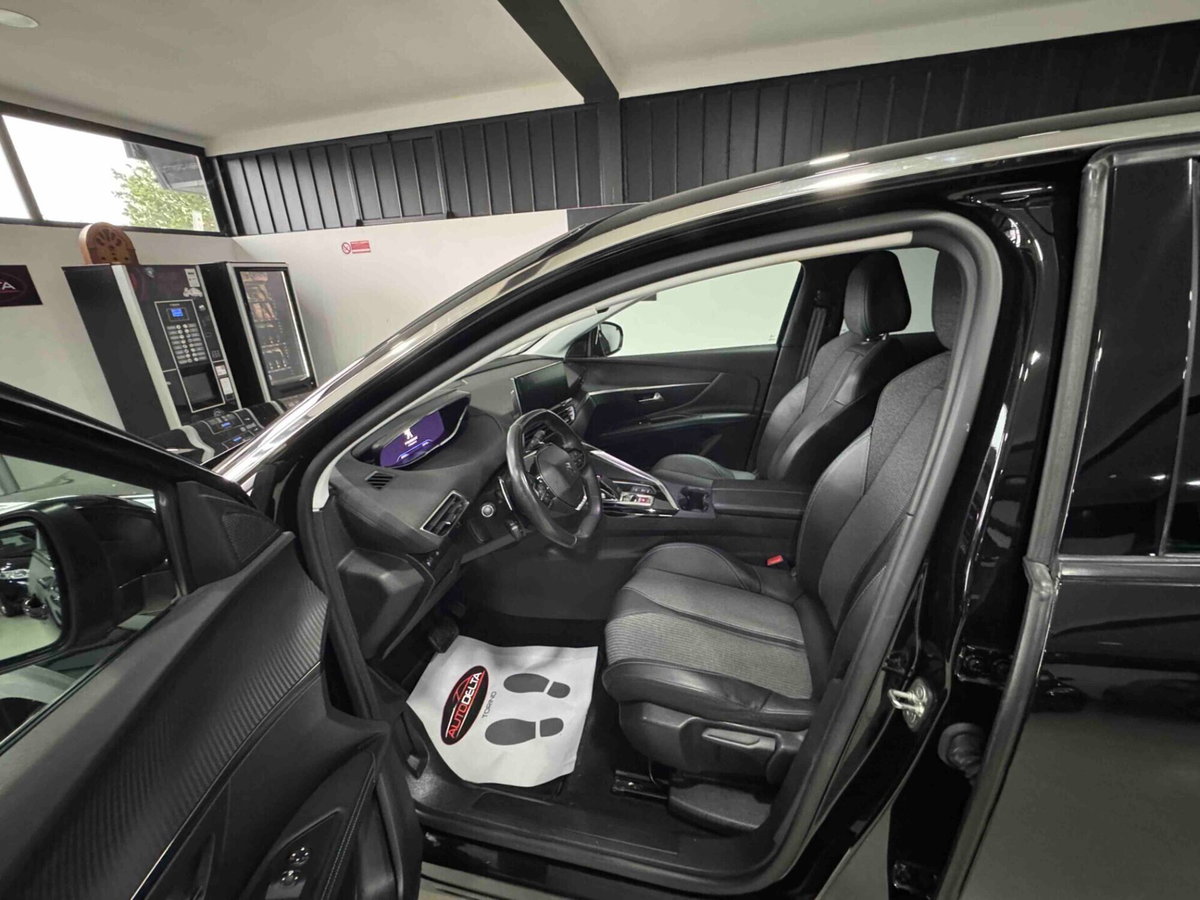 Peugeot 3008 BlueHDi 130 S&S EAT8 Allure Pack (8)