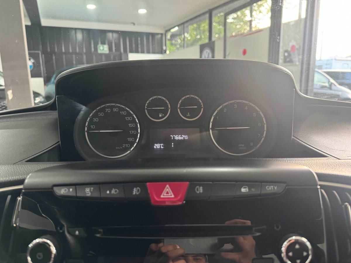Lancia Ypsilon 1.2 69 CV 5 porte Elle (14)